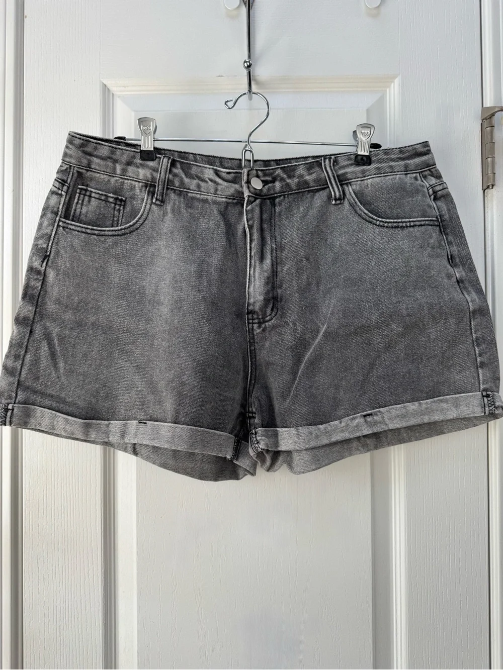 NWOT SHEIN high waisted shorts